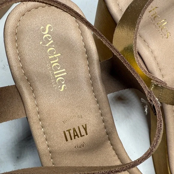 Seychelles Timber Gold Metallic Platform Wood Chunky Block Heel Sandal NEW - Picture 3 of 11